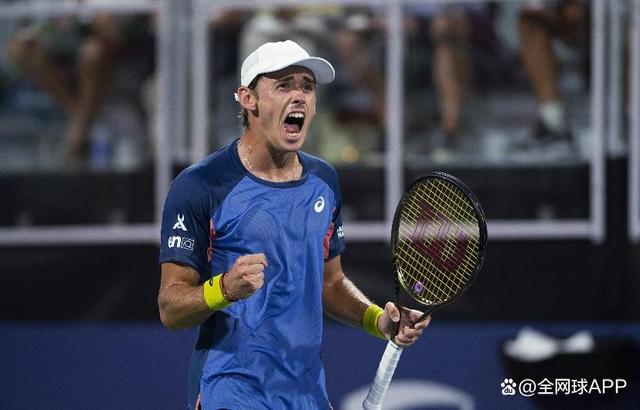 澳大利亚网球队翻盘西班牙网球队，瓦林卡制霸全场的简单介绍